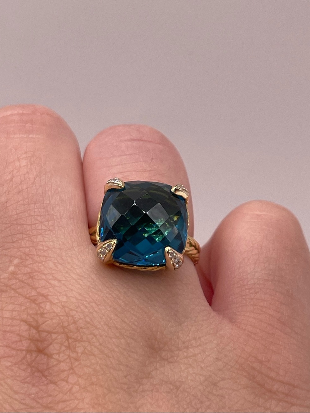 David Yurman Chatelaine Ring 18K Yellow Gold,Hampton Blue Topaz & Diamonds, 14mm - Picture 15 of 16